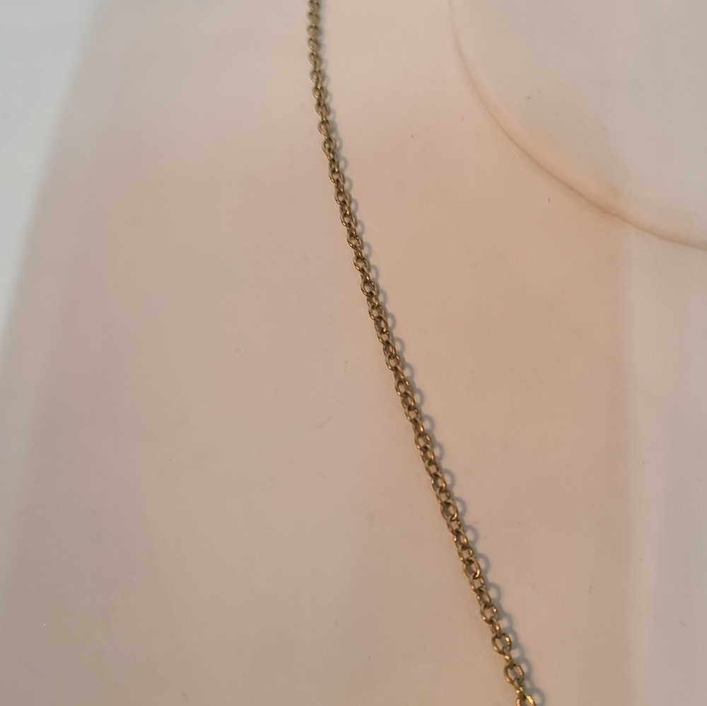 Feather Necklace - Picture 6 of 9